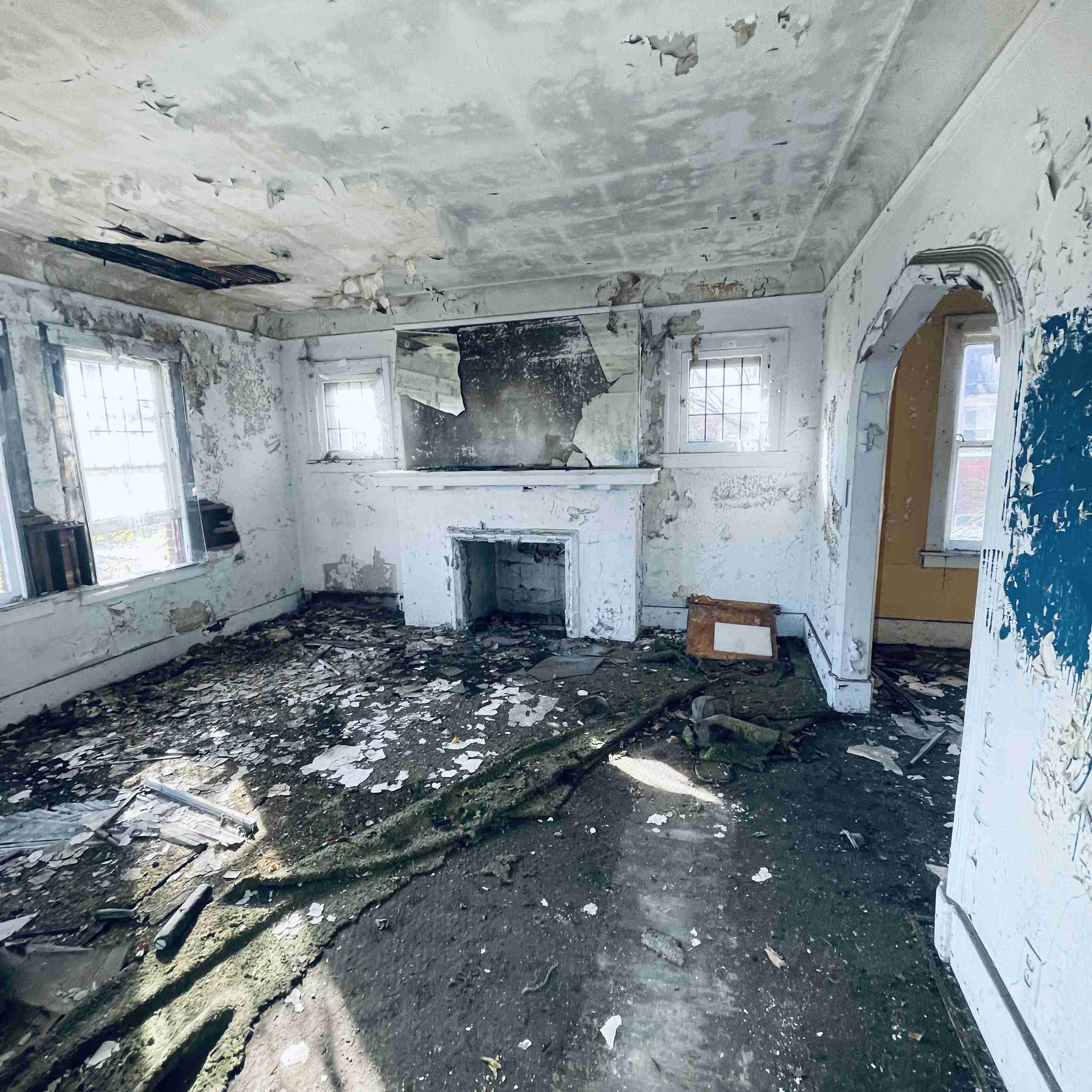 2638 Glendale (27).jpg